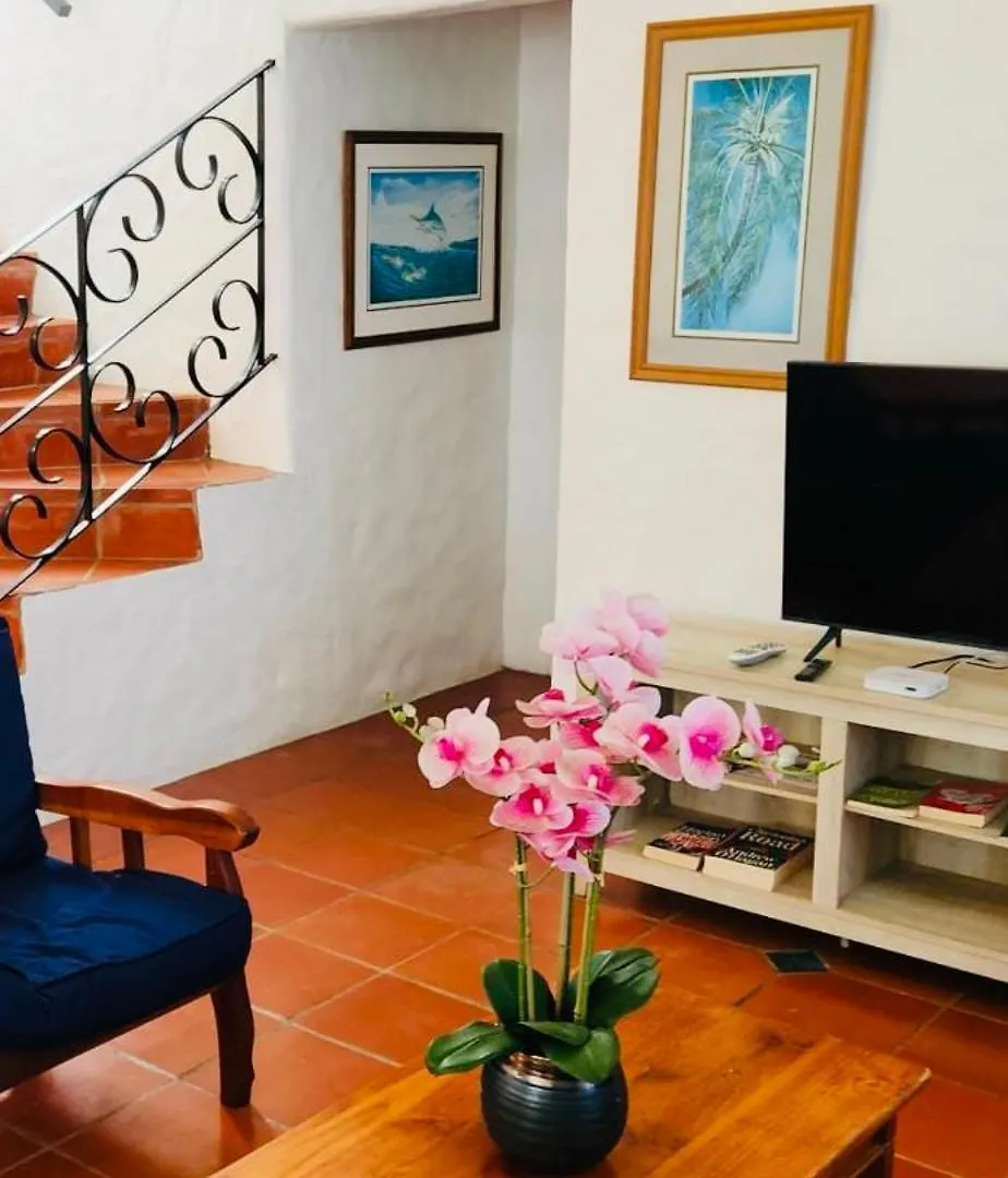 Villa Hanna Bon Accord Village